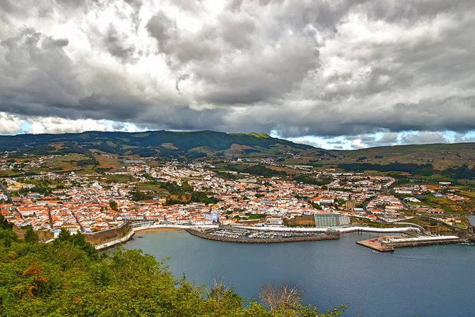 Angra Do Heroísmo Walking City Tour: Half Day Tour - Refreshments and Hydration