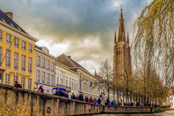 Antwerp Shore Excursion and Bruges Private City Tour Including Chocolate Tasting - Accessibility and Participation