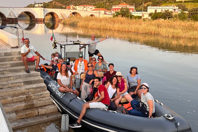 Arade River Boat Tour From Portimão to Silves Medieval Town - Included Amenities