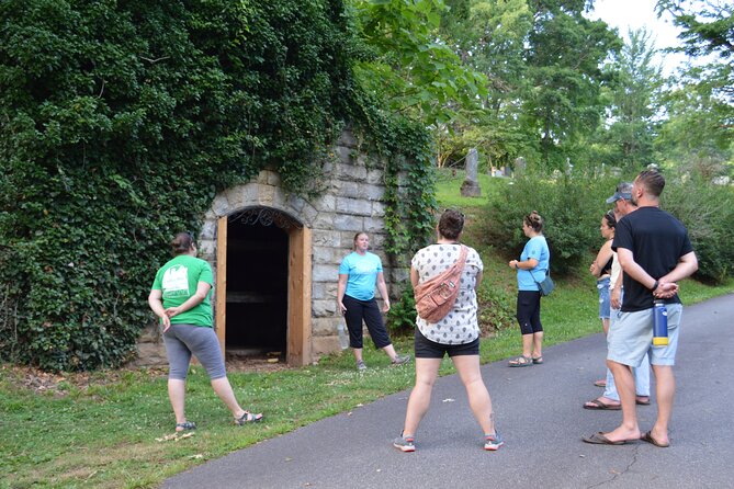 Asheville Ghost Tour: A Walk Through Riverside Cemetery & Montford Neighborhood - Tour Inclusions and Accessibility