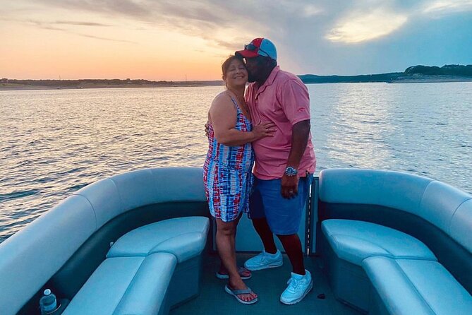 Austin Lake Travis Barge Crawl Bar Hopping Tour by Boat - Exploring Lake Travis Bars