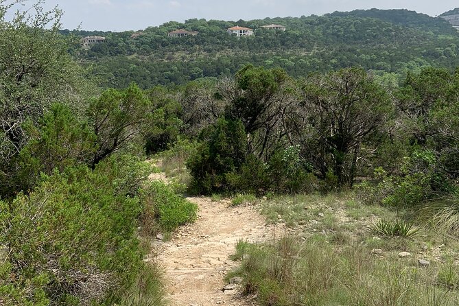 Austin Self-Guided Driving Audio Tour Guide - Navigating the Route and Sights