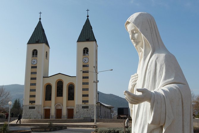 Authentic Medjugorje Tour - Language and Accessibility