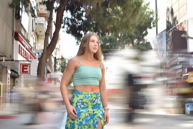 Award-Winning Photographers PROFFESIONAL Photo Shooting in KARSIYAKA - Personalized Photo Shooting Experience