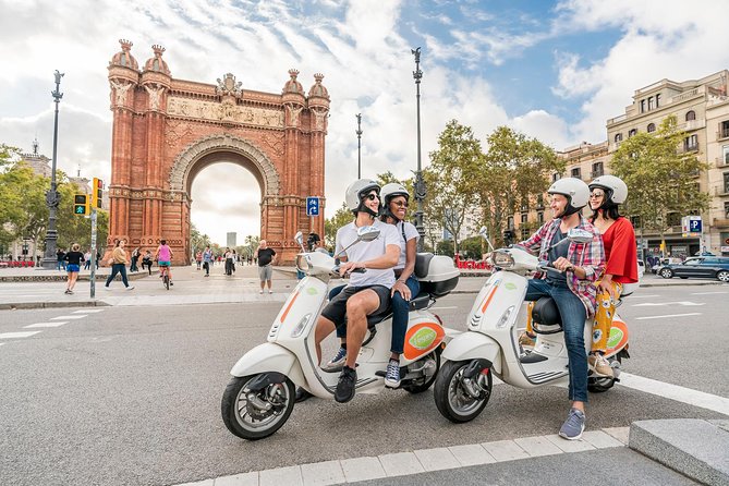 BARCELONA ICONS & PANORAMIC VIEWS by Vespa Scooter - Age and Experience Requirements