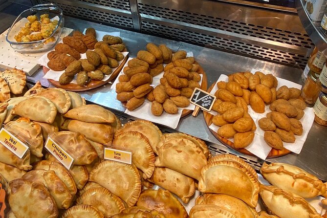 Barcelona Street Food Tour With Local Market & City Center Visit - Meeting Point and Accessibility