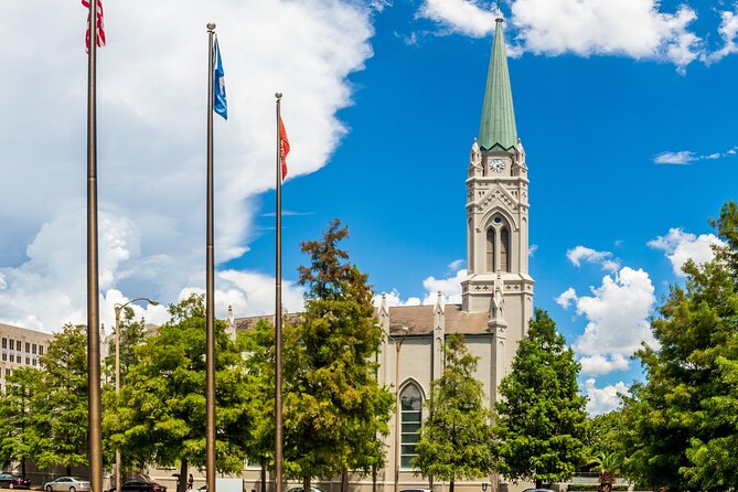 Baton Rouge Historic Downtown Self-Guided Audio Walking Tour - Accessibility and Transportation Options