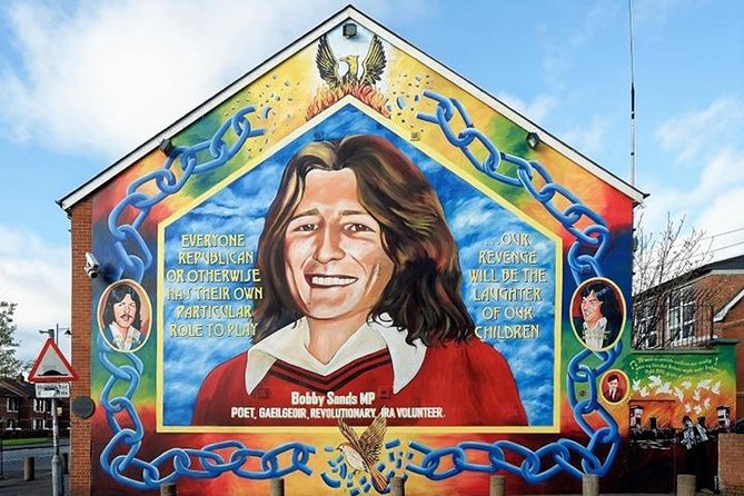 Belfast Murals Political Tour in Spanish - Accessibility and Participation