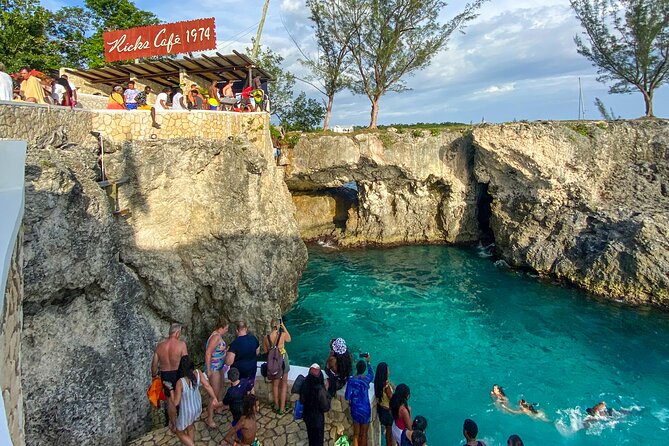 Benta River Fall-Blue Hole & Ricks Cafe From Grand Palladium - Exploring Benta River Falls