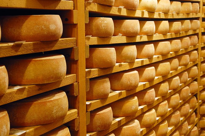 Berne the Capital and Cheese Paradise Emmental (Private Tour) - Personalized Attention From Guides