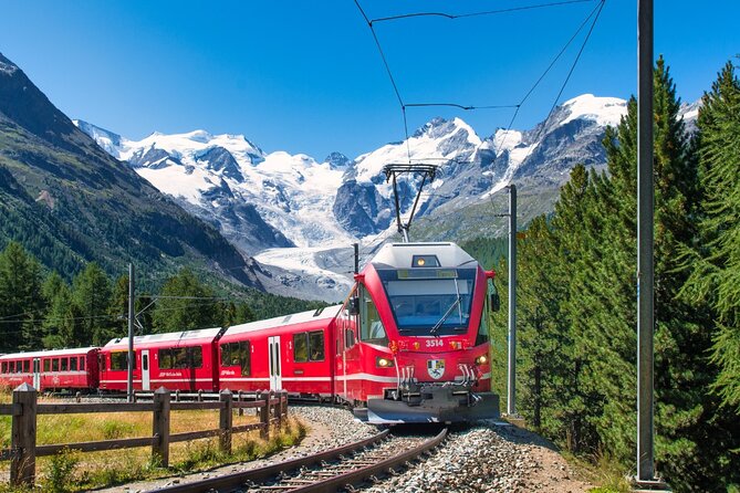 Bernina Red Train Experience by Train From Lecco - Varenna - Meeting and Pickup Information