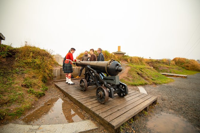 Best of Halifax Small Group Tour With Peggys Cove and Citadel - Suggestions for an Optimal Experience