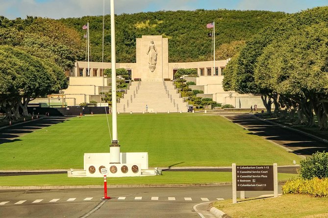 Best of Oahu: Private Tour With Movie and Boat Tour USS Arizona Memorial - Private Tour Benefits