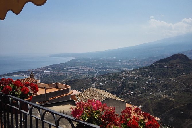 Best Of Sicily Shore Excursion: Etna, Taormina, Castelmola - 10 Persons Max - Customer Reviews and Experiences