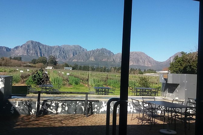 Big 5 Full Day Safari Aquila Lunch Plus Breakfast From Cape Town - Meeting and Pickup Details