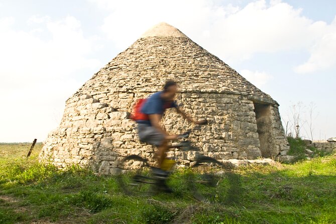 Bike Tour Into the Nature Around Castel Del Monte - Scenic Route Through Nature