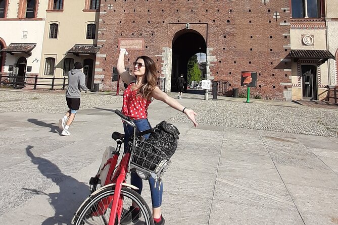 Bike Tour of the Main Historical Hidden Gems of Milan - Bike Quality Concerns