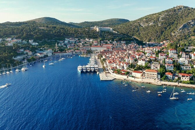 Blue Cave, Hvar Island & Paklenjaci Speedboat Tour From Split - Tour Itinerary