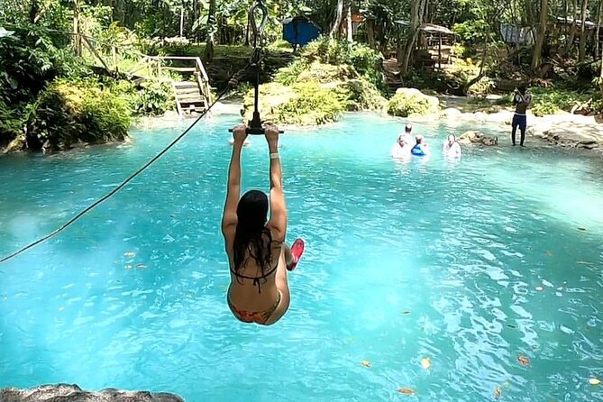 Blue Hole and Dunns River Falls Tour Combo Ocho Rios - Meeting and Pickup