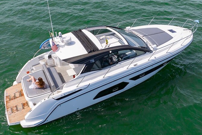 Boat or Yacht Rental in Sag Harbor, The Hamptons, or Monatauk - Equipment Included