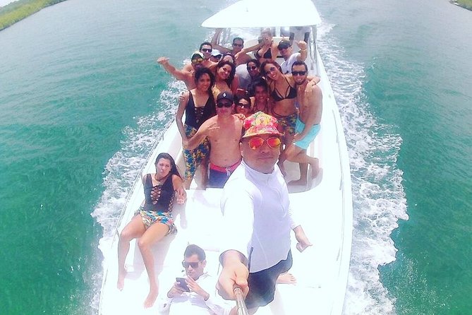 Boat Rental All Day in Cartagena - Operating Hours