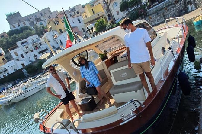 Boat Tour in Capri - Review Ratings and Authenticity