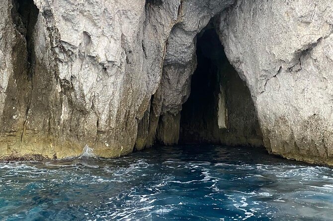 Boat Tour Pillirina, Sea Caves Syracuse and Ortigia - Booking Information