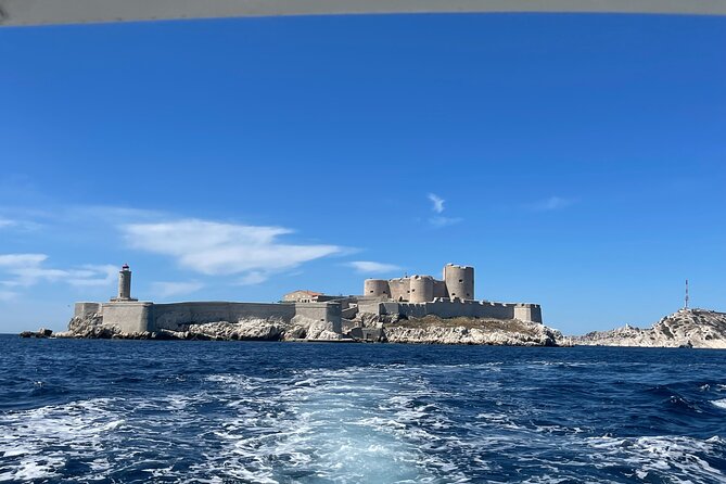 Boat Trip and Stopover at the Frioul Islands Marseille - Amenities and Facilities