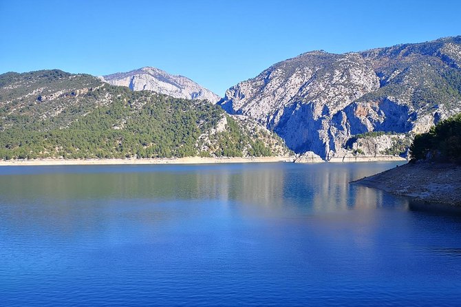 Boat Trip to Green Canyon With Lunch From Alanya Area - Inclusions and Amenities