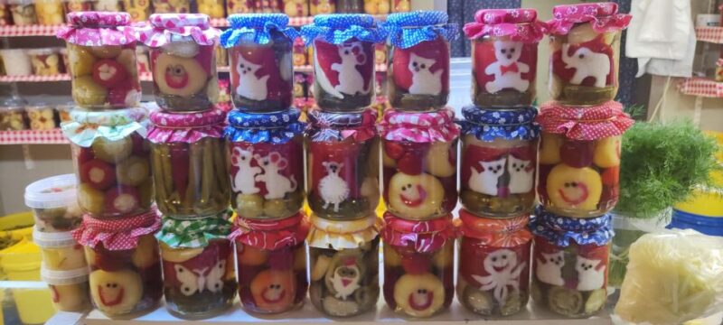 Budapest Central Market Hall: a Gastronomy Tour (German) - Inclusions and Offerings