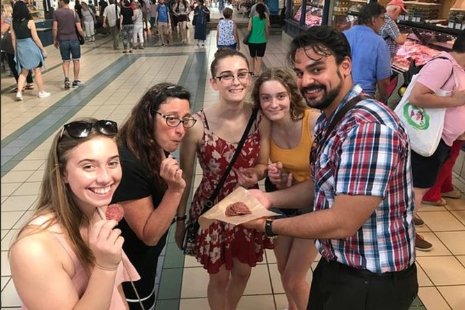 Budapest Foodie Tour - Tasting Chimney Cake and Local Wine