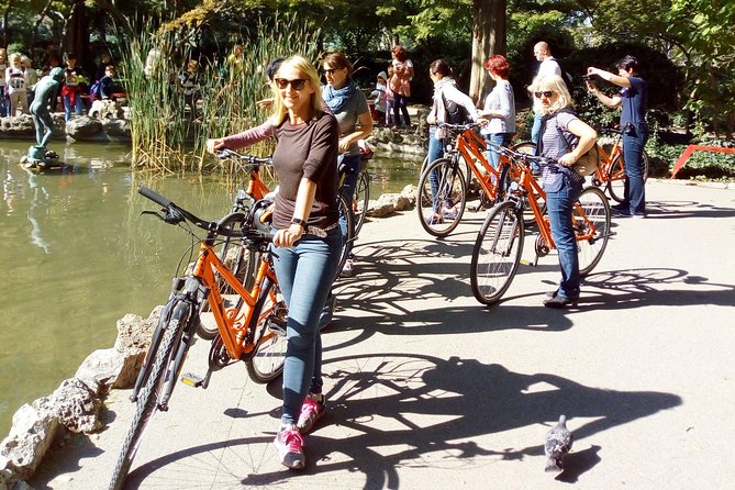 Budapest: Private Adventure Sightseeing Bicycle Tour - Flexible Pricing Options