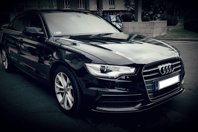 Budapest to Vienna Private Transfer in a Luxury Car - Vehicle Specifications and Amenities