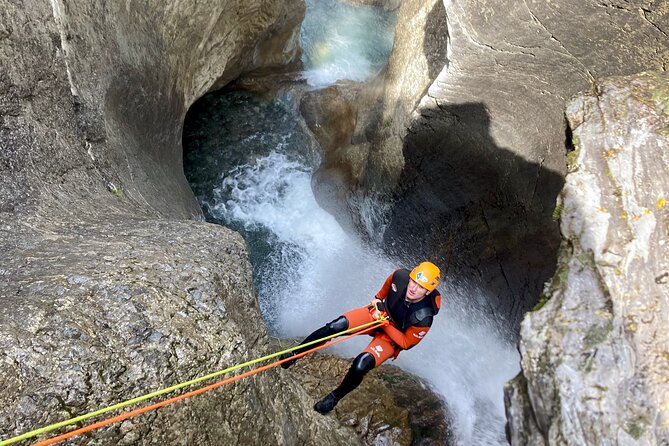 Canyoning Half Day - Heart Creek Canyon (Beginner Level) - Hike and Activity Breakdown