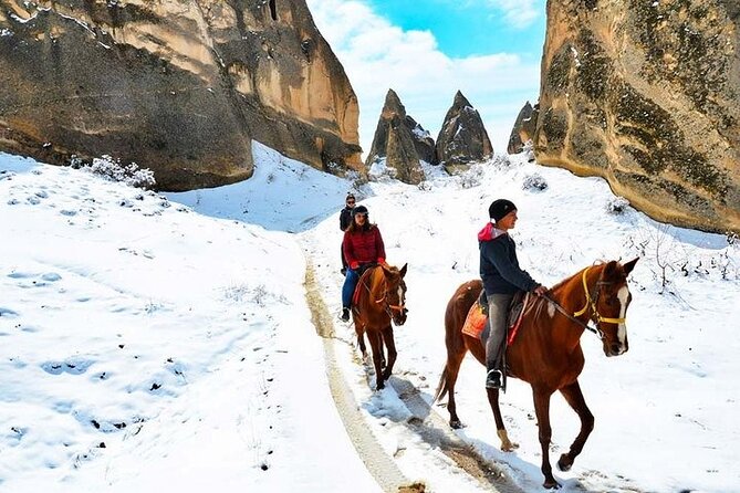 Cappadocia Sunset Horse Riding the Valleys and Fairy Chimneys - Preparing for Your Cappadocia Horse Adventure