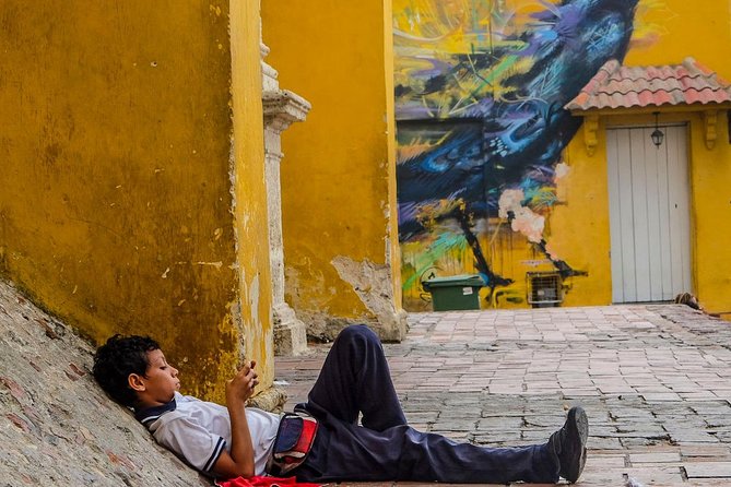 Cartagena Art Tour - Graffiti Gallery and Pedro Romero