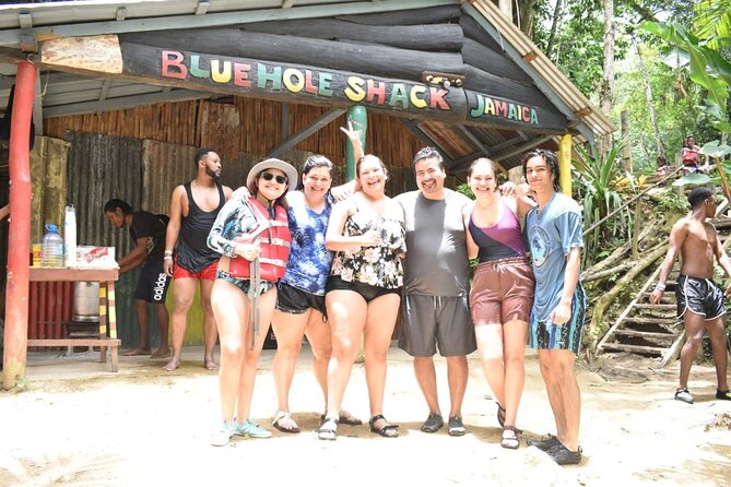 Cascade Blue Hole Tropical Waterfall & Horseback Riding - Accessibility and Requirements