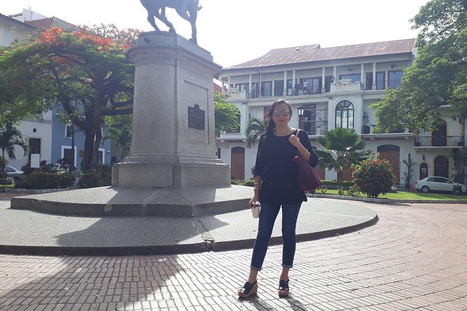 Casco Antiguo Walking Tour and the Panama Canal - Transportation and Pickup