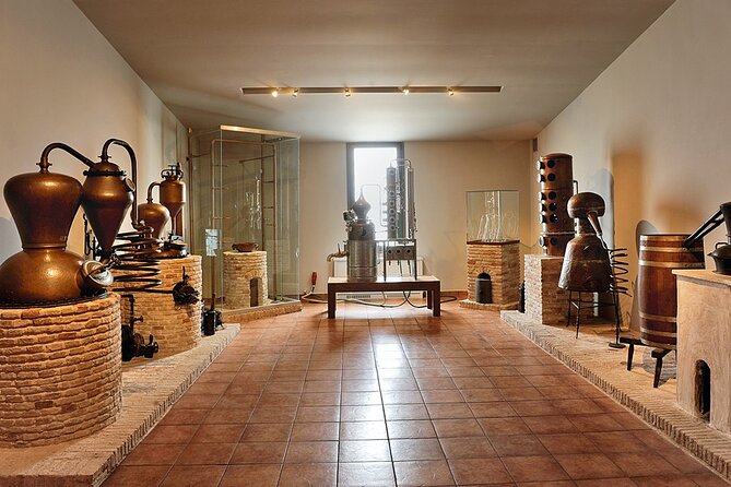 Cave Wine Museum Tour in Santorini With Tasting and Pick up - Reviews and Ratings