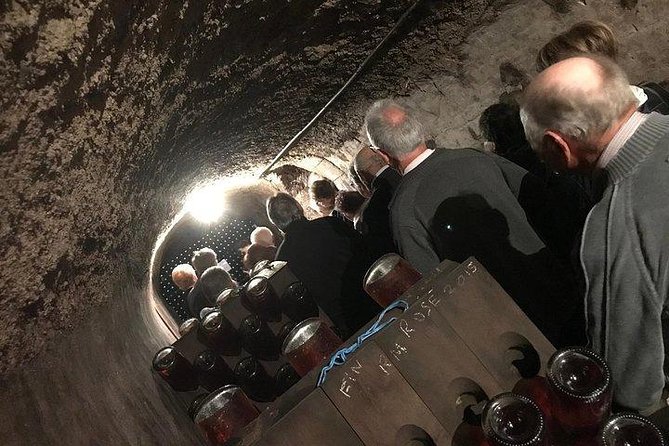 Champagne Lamiable: From the Vineyard to Your Own Bottle Full Experience - Personalized Champagne Bottling