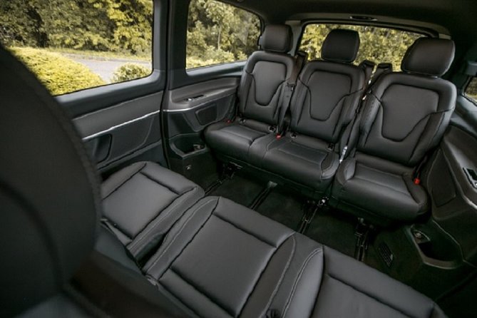 Chauffeured Transfer Between Biarritz Airport, Train Station and City Center - Accessibility and Participation