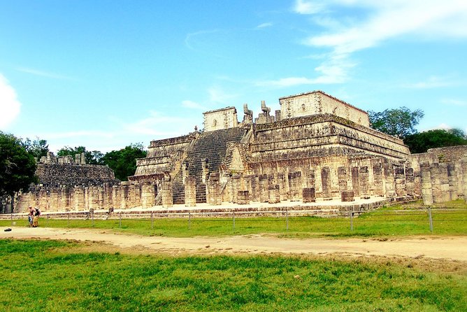Chichen Itza & Cenote All-Inclusive Tour With Buffet & Drinks - Accessibility and Participation