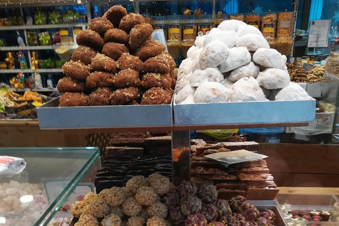 Christmas Food and Walking Tour in Athens - Seasonal Treats to Savor