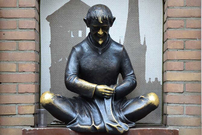 City Game Scavenger Hunt Düsseldorf - Independent City Tour | Discovery Tour - Inclusions and Exclusions