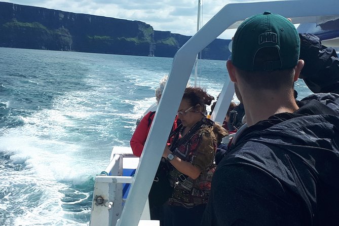 Cliffs of Moher Including Cliffs of Moher Boat Experience Luxury Car Tour - Expert Guide Accompaniment