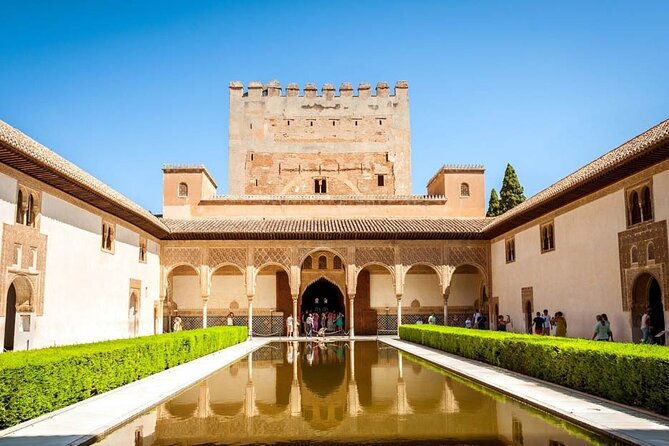 Complete Private Tour of Alhambra Review - Private Tour Advantages and Exclusivity