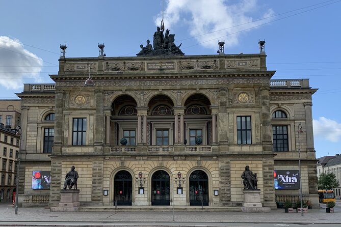 Copenhagens Royal History: A Self-Guided Walking Tour - Architectural Highlights of Copenhagen