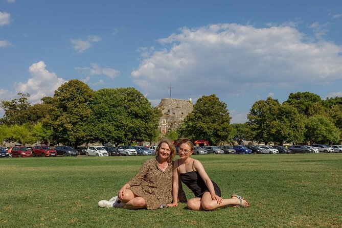 Corfu Photoshoot Session With Private Photographer - Accessibility and Participant Information