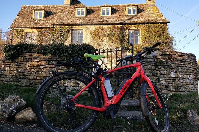 Cotswolds One Day Guided Cycle Tour - Private Groups - Visiting Picturesque Villages