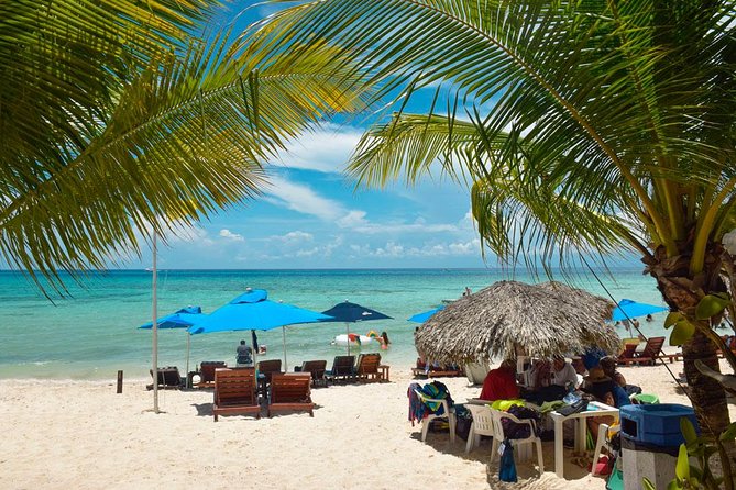 Cozumel Shore Excursion: 5-Hour Sightseeing Tour With Private Driver - Fuerza Aérea